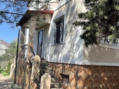 будинок за адресою Землевпорядна