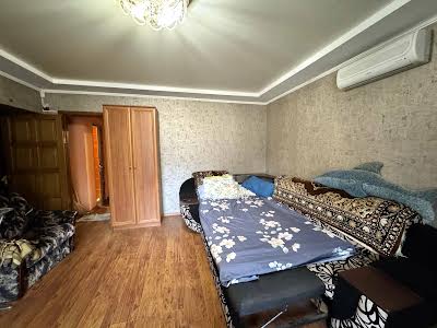 квартира по адресу Степана Тильгы ул. (Революційна), 29