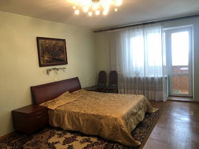 квартира за адресою Братів Зерових вул. (Червонопартизанська), 14Б