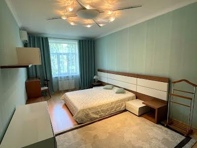 квартира по адресу Кропивницкого ул., 8
