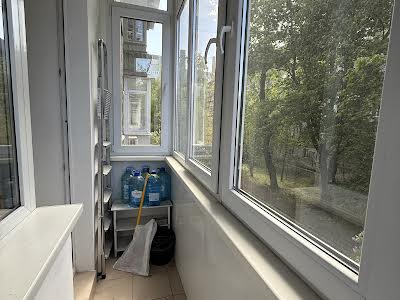 квартира за адресою Машинобудівна вул., 34