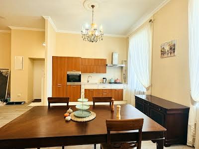 квартира за адресою Симона Петлюри вул. (Комінтерну), 22