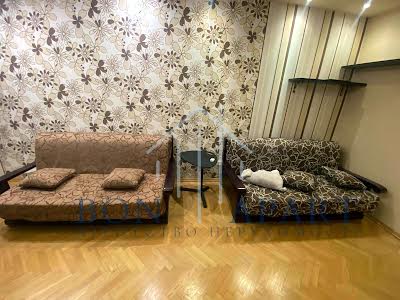 квартира за адресою Срібнокільська вул., 24
