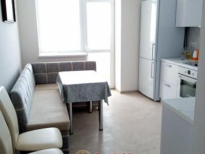 квартира за адресою Академіка Сахарова вул., 16а