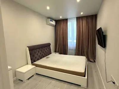 квартира за адресою Промениста вул., 44
