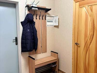 квартира за адресою Ревуцького вул., 40-В