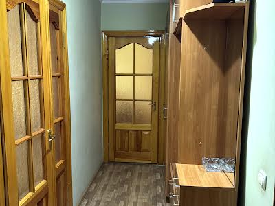 квартира за адресою Кирила Студинського вул., 4