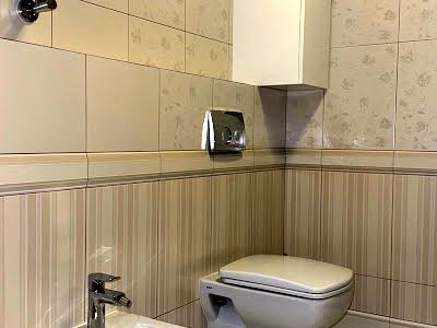 квартира за адресою Миколаївська вул., 8