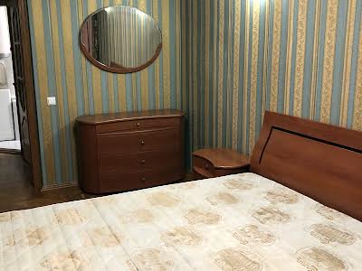 квартира за адресою Казанська вул., 18
