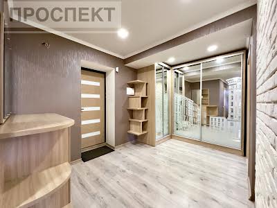 квартира по адресу Интернационалистов ул., 55б