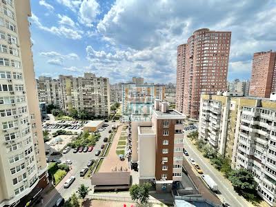 квартира за адресою Драгоманова вул., 40е