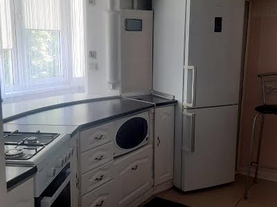 комната по адресу Энтузиастов ул., 31