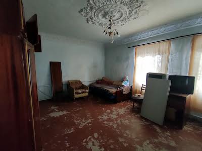 будинок за адресою Матвіївська вул. (Леніна), 107
