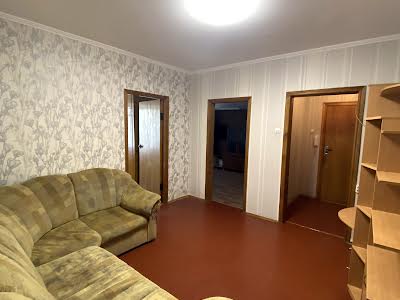 квартира за адресою Анни Ахматової вул., 8