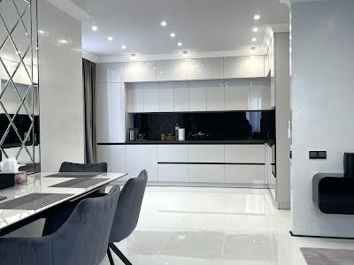 квартира за адресою Академіка Сахарова вул., 3г