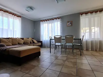 дом по адресу с/т Ізумруд