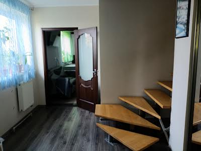 дом по адресу Левадна