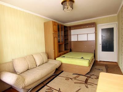 квартира по адресу Патриарха Мстислава Скрипника ул., 11