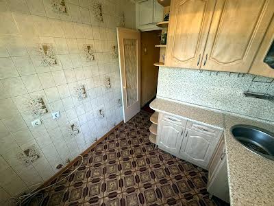 квартира за адресою Павла Тичини просп., 14-А