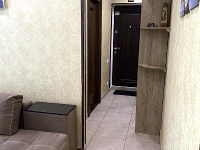 квартира за адресою Ушинського вул., 13
