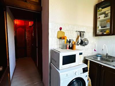 квартира за адресою Нескорених вул. (Героїв Праці), 12г