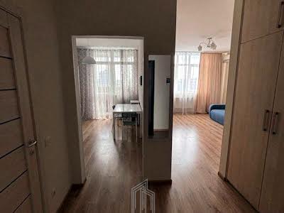 квартира за адресою Воскресенська вул., 16