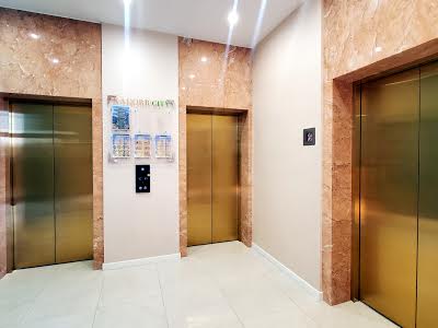 квартира за адресою Краснова вул., 1-В