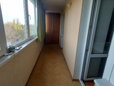 квартира за адресою Генерала Петрова вул., 49