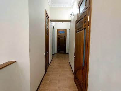 коммерческая по адресу Леонтовича ул. (Бєлінського), 15