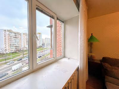 квартира за адресою Драгоманова вул., 17