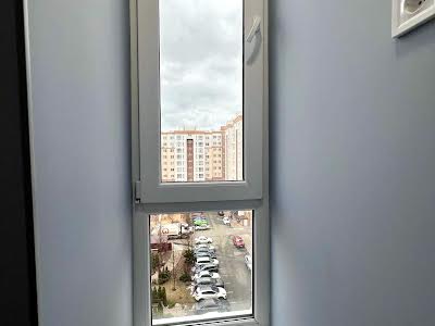 квартира за адресою Героїв Небесної Сотні просп., 30/1