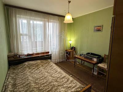 квартира по адресу Вышгородская ул., 47б