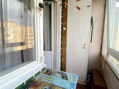 квартира за адресою Коломийська вул., 6