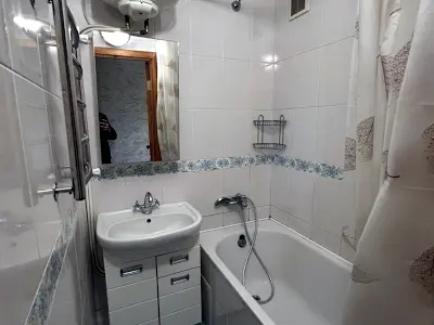 квартира за адресою Автозаводська вул., 17