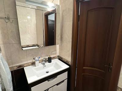 квартира за адресою Райдужний масив вул., 8/1