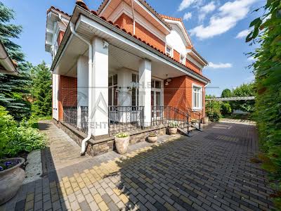 будинок за адресою Світанкова вул., 38