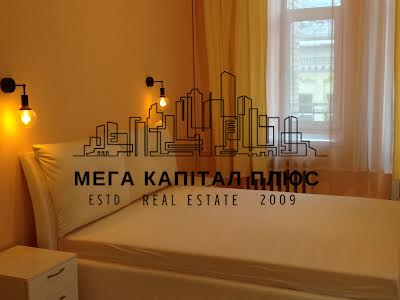 квартира за адресою Богдана Хмельницького вул., 36-А