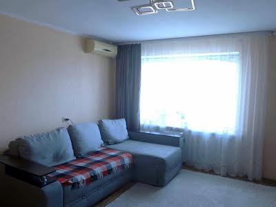 квартира за адресою Березинська вул., 18