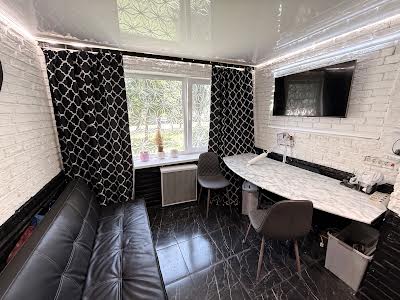 квартира за адресою Миколи Кибальчича вул., 10