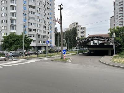 квартира по адресу Киев, Ревуцкого ул., 7В