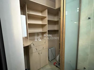 квартира за адресою Старонаводницька вул., 6Б
