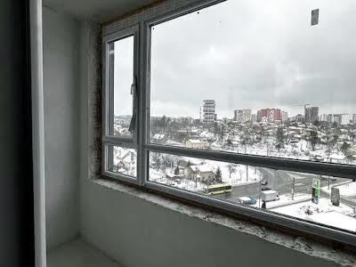 квартира за адресою Топольна вул., 4