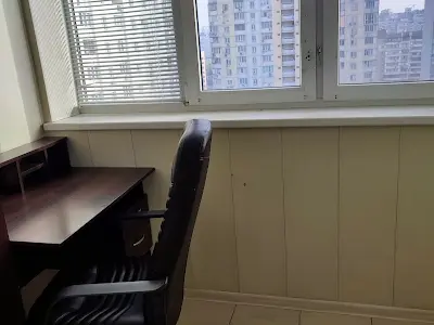 квартира по адресу Драгоманова ул., 8-Б