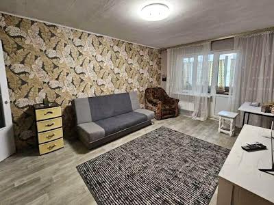 квартира за адресою Полярна вул., 6