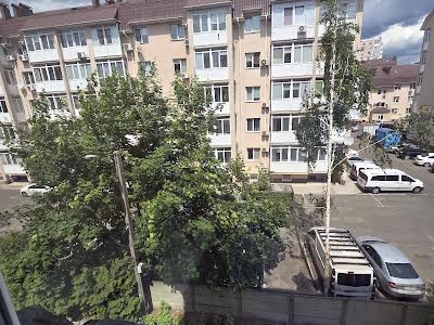 квартира по адресу Леси Украинки ул., 11