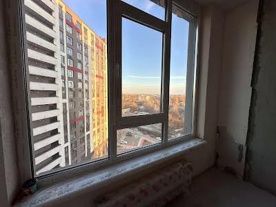 квартира за адресою Любомира Гузара просп. (Космонавта Комарова), 13