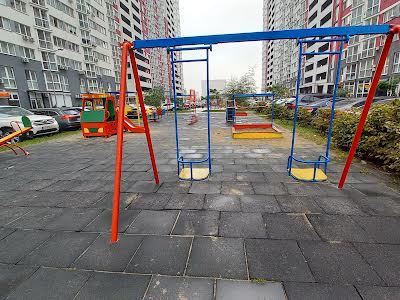 квартира за адресою Драгоманова вул., 2