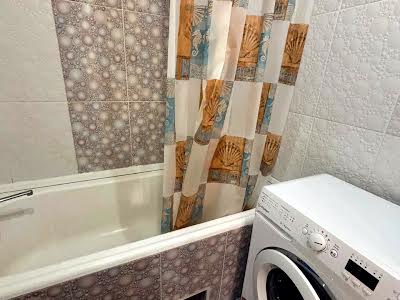 квартира за адресою Озерна вул., 22