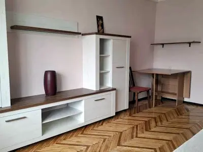 квартира по адресу Жмеринская ул., 4