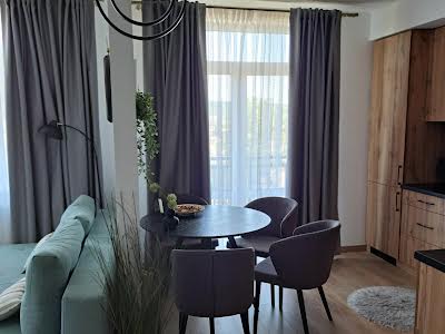 квартира за адресою Фогарашія вул., 17